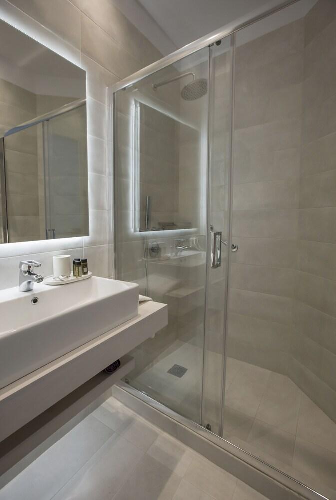 Ermou Stylish Suites By Ghh Athene Buitenkant foto