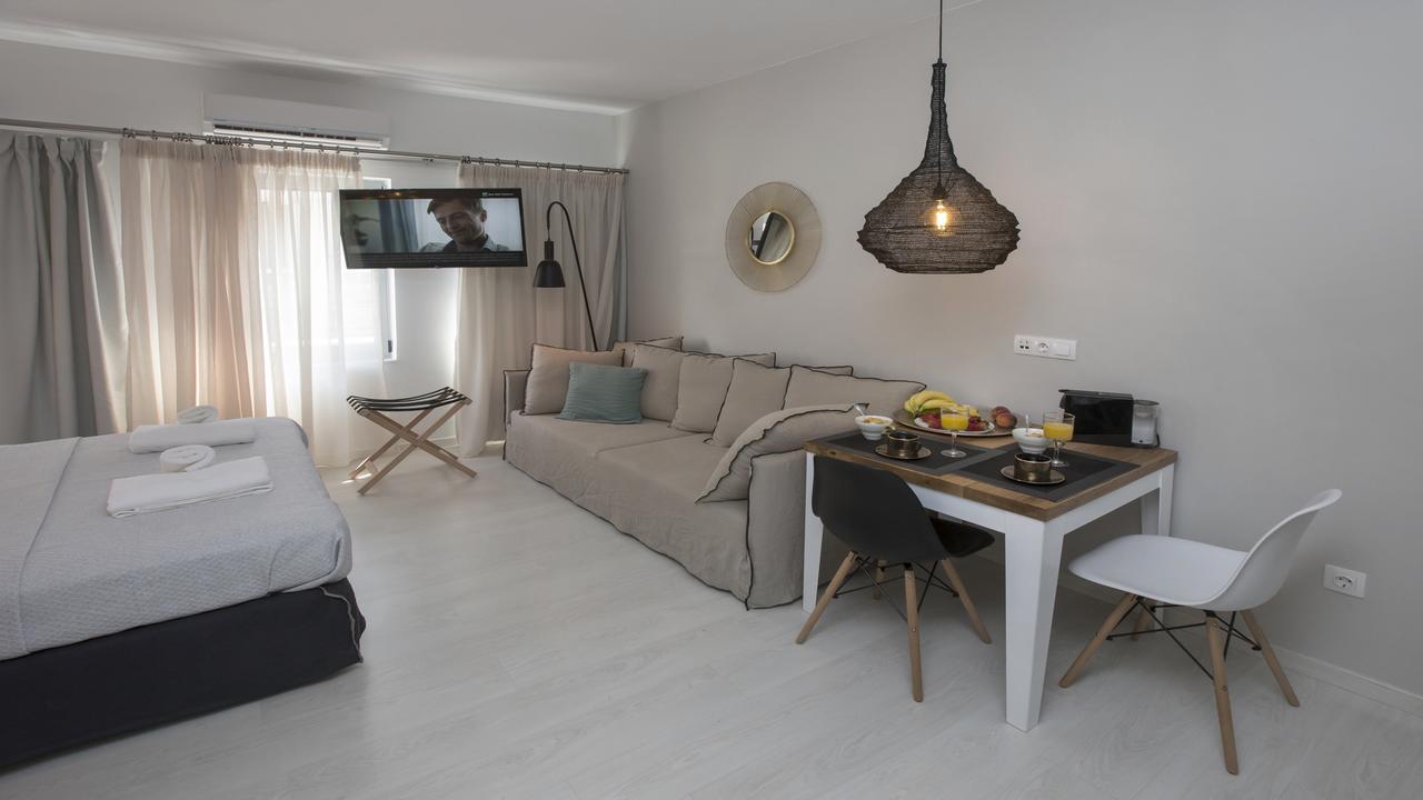 Ermou Stylish Suites By Ghh Athene Buitenkant foto
