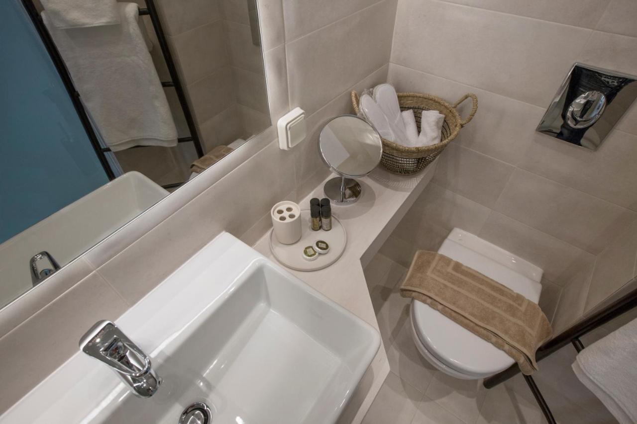 Ermou Stylish Suites By Ghh Athene Buitenkant foto